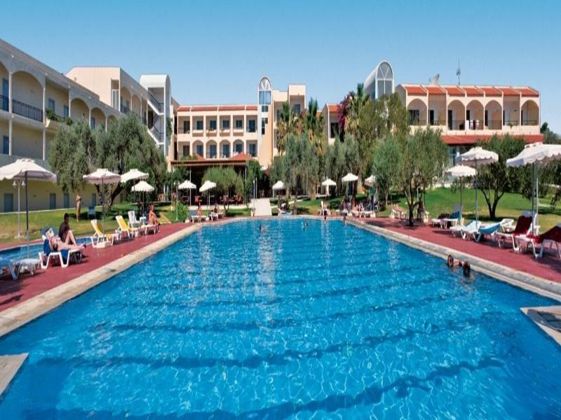 Marianna Palace Hotel 4*